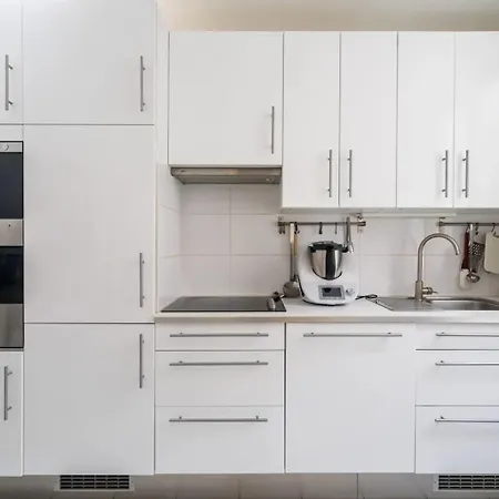 Triangle D'or Apartment Paris